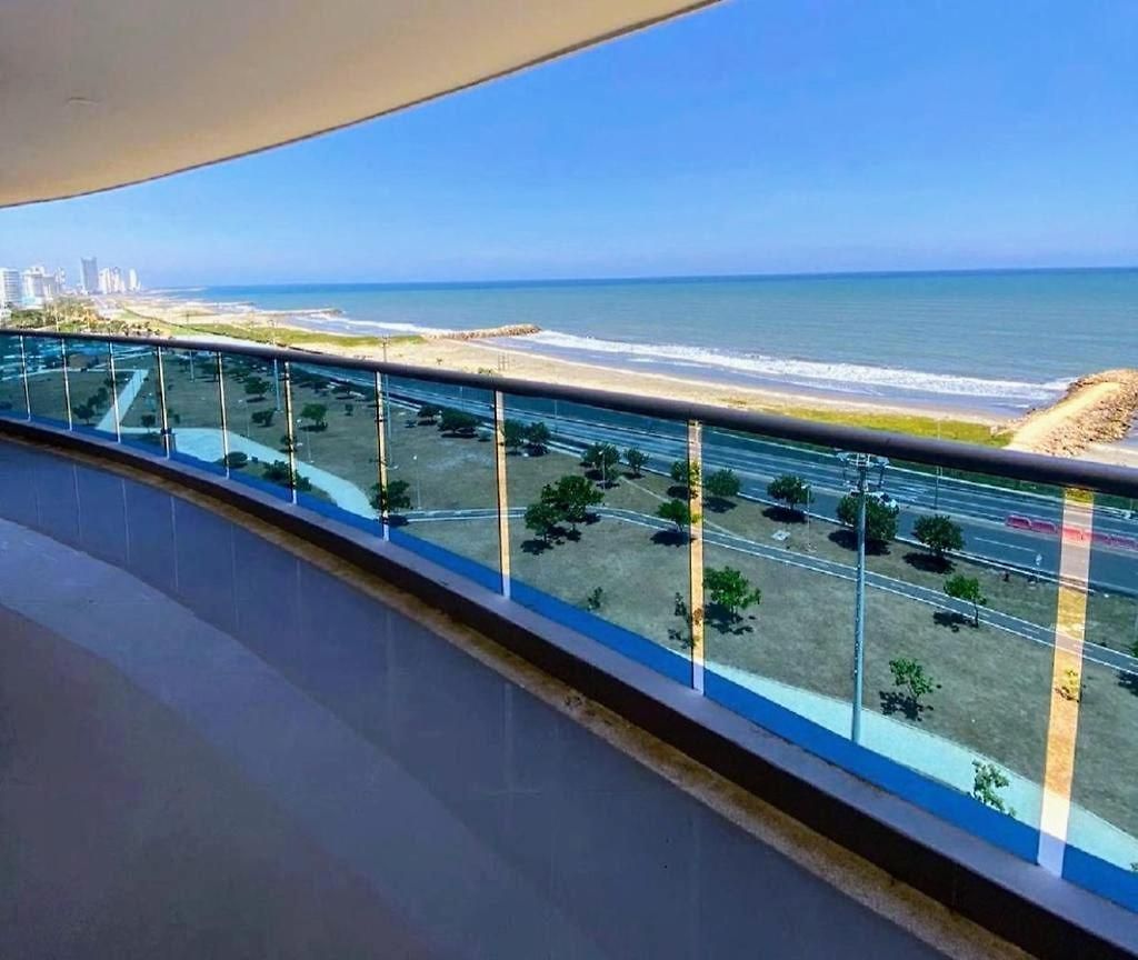 Penthouse Vista Panoramica Frontal Al Mar 450 Mts2 *