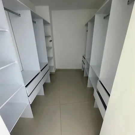 Apartamento Penthouse Vista Panoramica Frontal Al Mar 450 Mts2